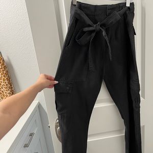 JOIE Black bow tie Ankle Pants!